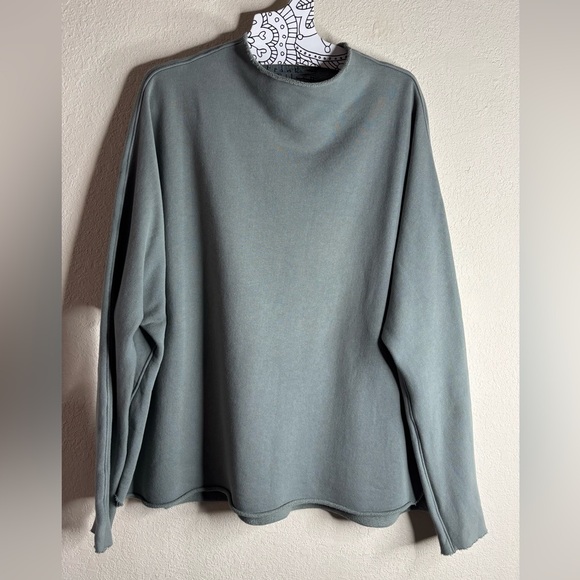 Frank & Eileen Effie Funnel Neck sweatshirt size Medium - Picture 1 of 4